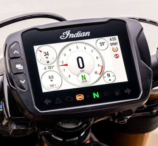4.3" TOUCHSCREEN POWERED BY RIDE COMMAND